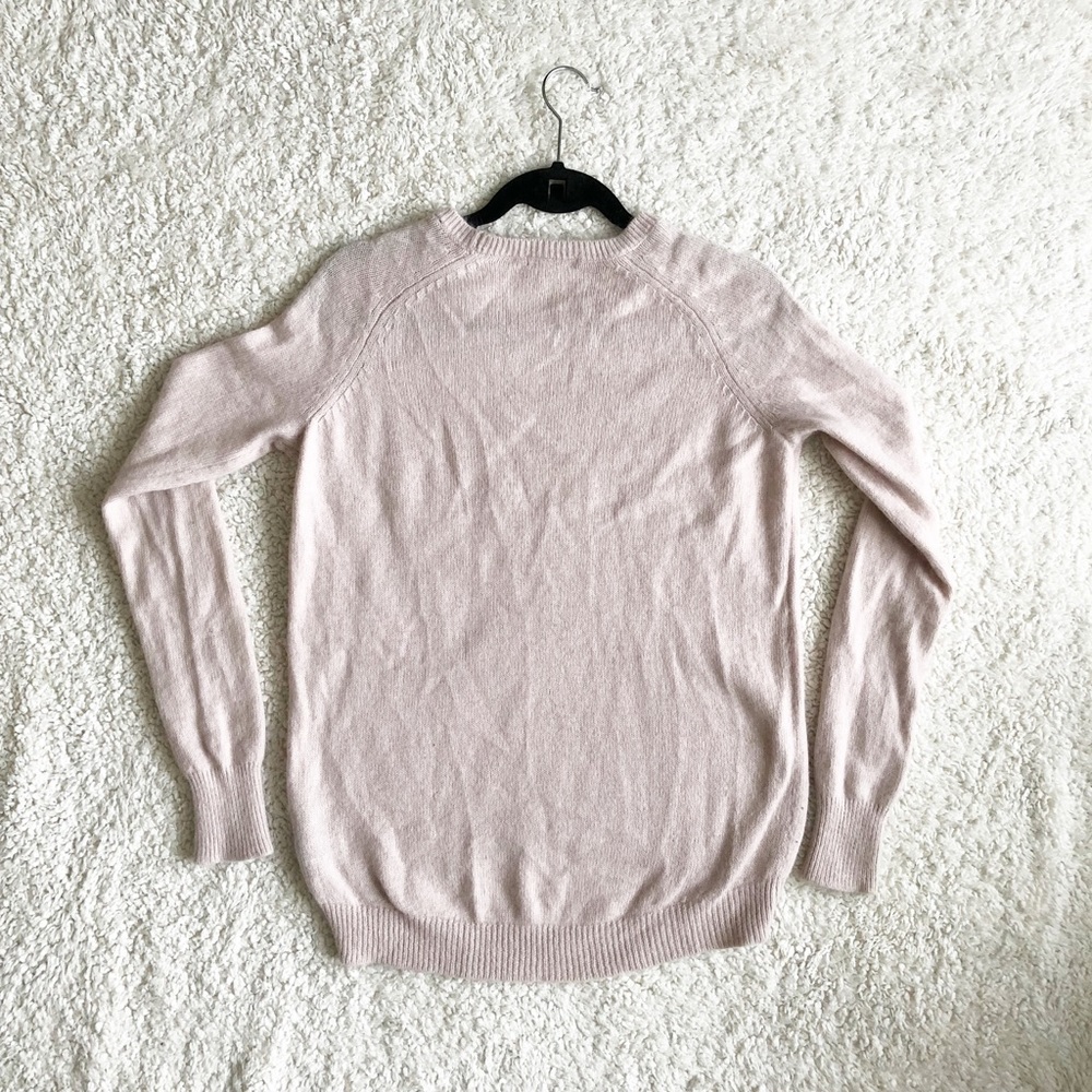 H&M Sweater - Picture 2 of 4